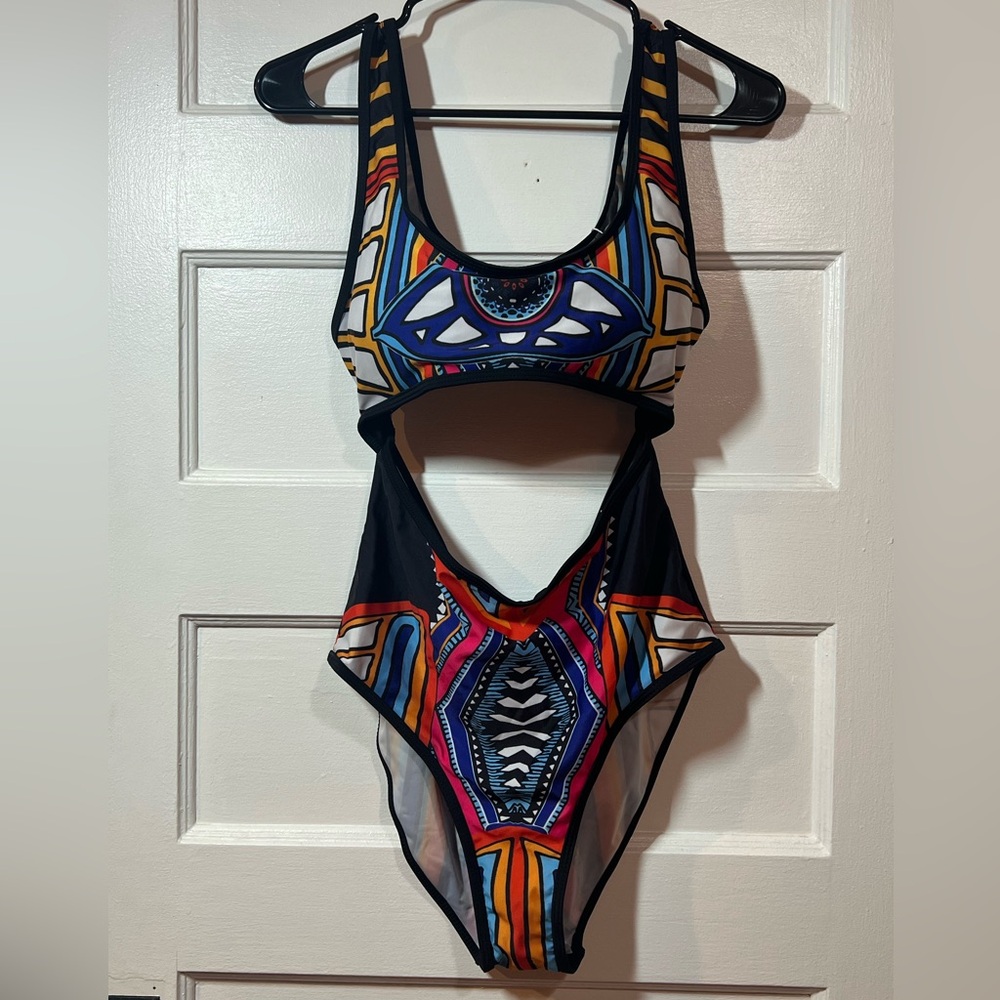 Ekouaer XL One Piece CutOut Bathing Suit
